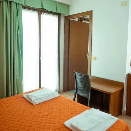 Morobello 3* San Marcello (Ancona)