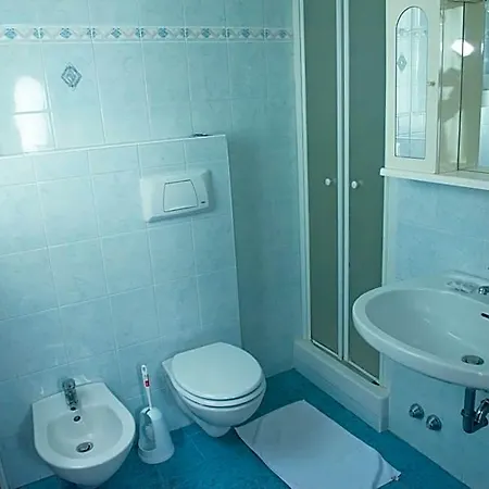 Hotel Morobello San Marcello (Ancona)
