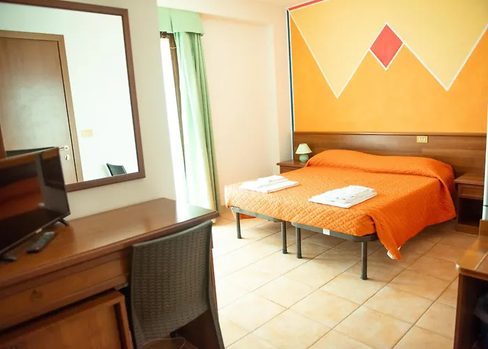 莫罗贝洛酒店 酒店